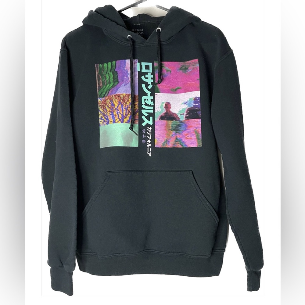 Men’s Graphic Hoodie Small